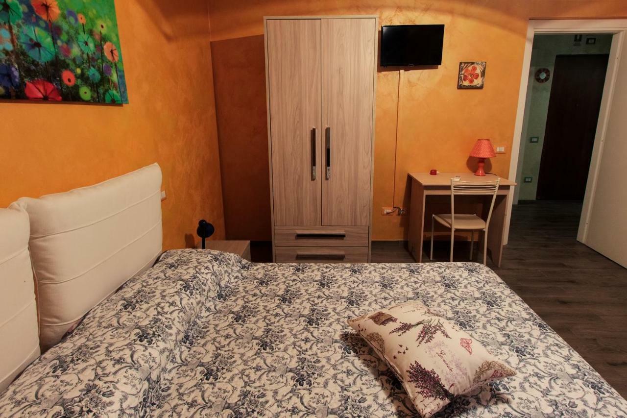 チビタベッキア Mary'S Houseヴィラ エクステリア 写真